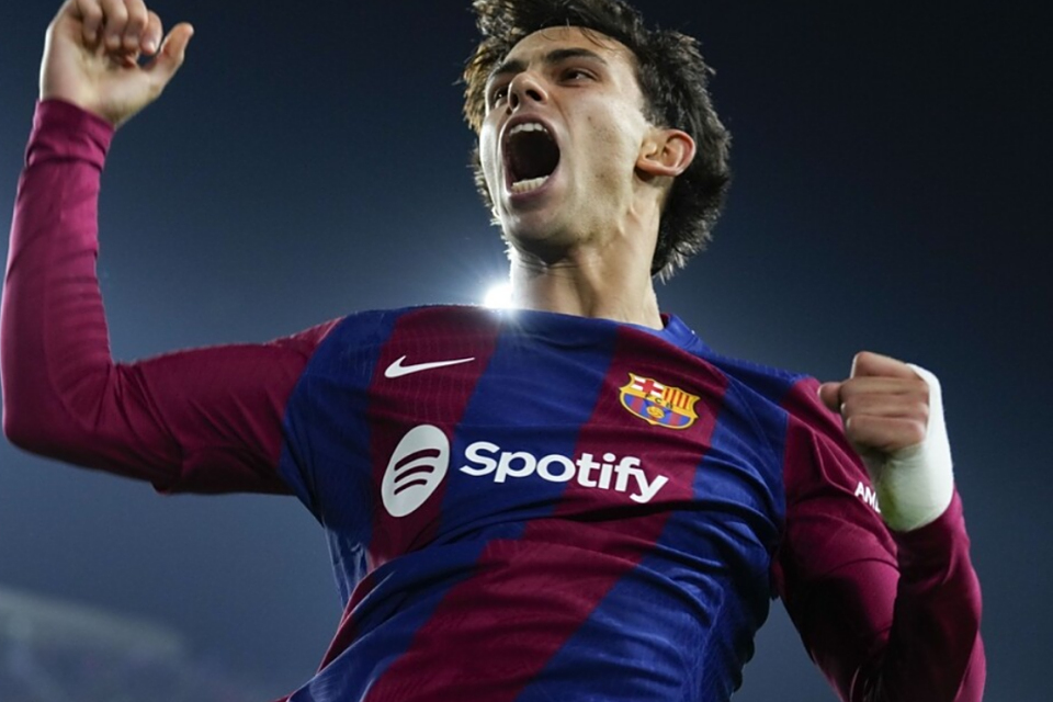 KAIYUN-FPX观众热烈欢呼！，萨拉赫迎来十五赛季出色发挥全场沸腾不已的简单介绍